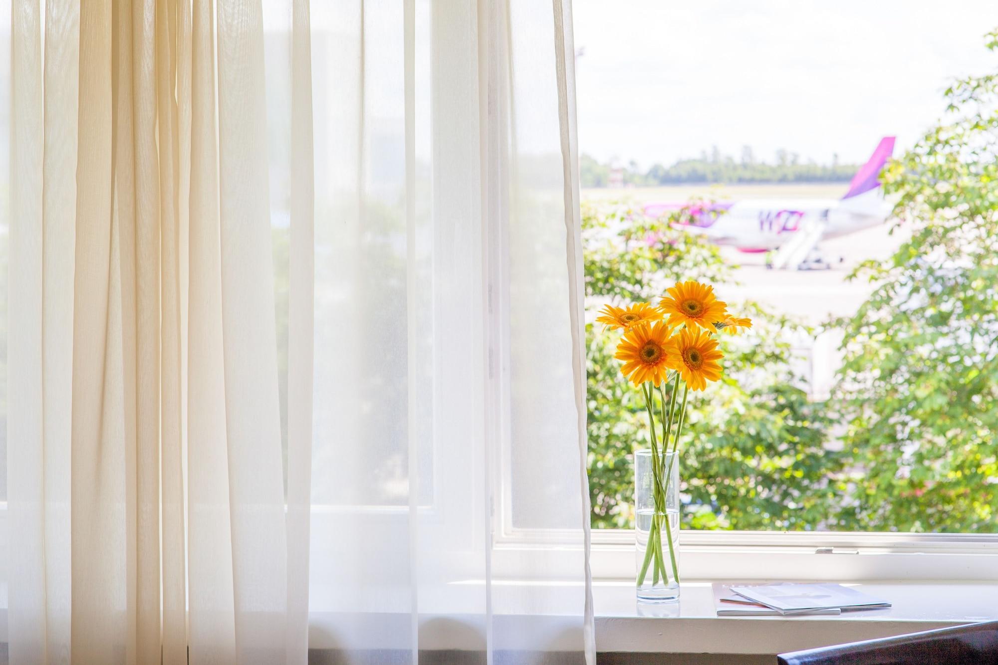 Airinn Vilnius Hotel Extérieur photo